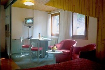 Residence Antares Self Catering Madonna di Campiglio Exterior photo